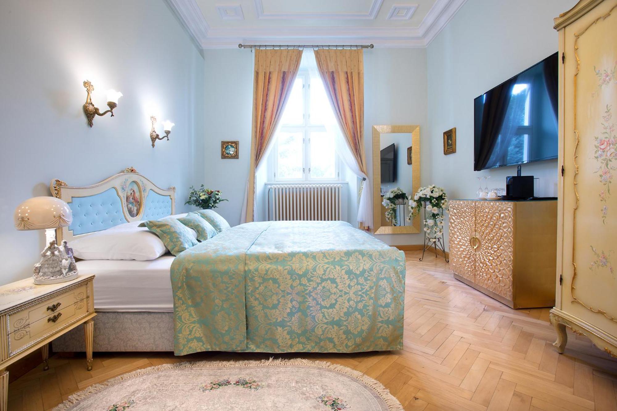 Hotel Zámek *